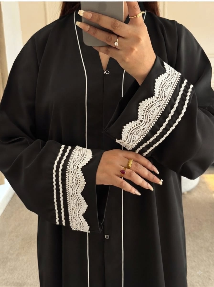 Midnight Lace Abaya