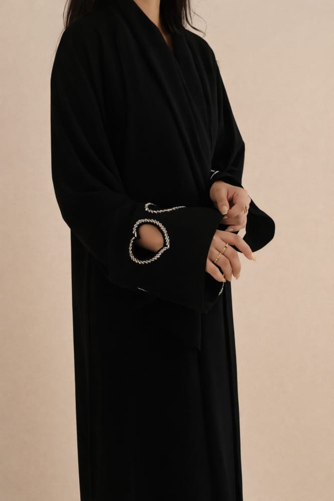 The HeartBeat Cut Out Abaya
