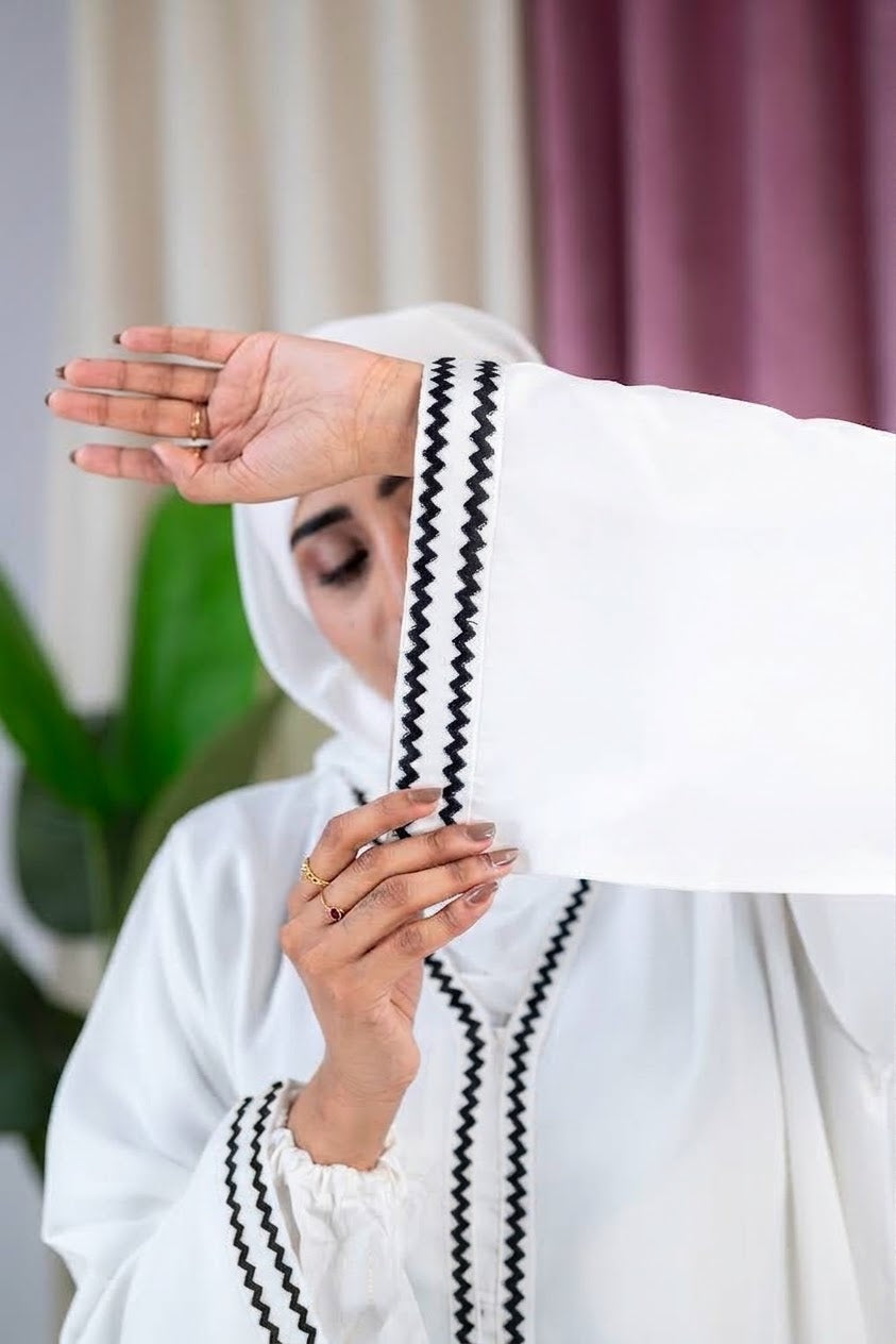 Royal Khizra Embroidered Abaya White